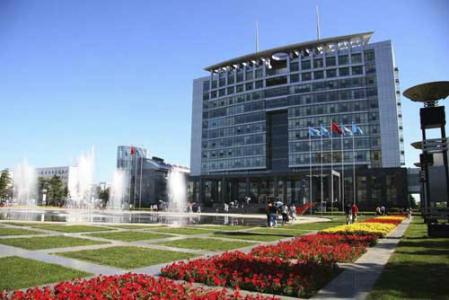 中吉特檢積極開展震后地區(qū)電梯安全評估工作